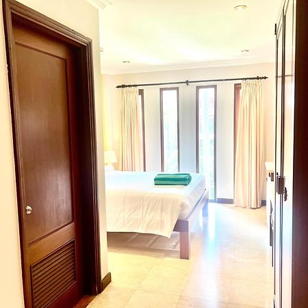 Peninsula Beach Resort ヌサドゥア エクステリア 写真