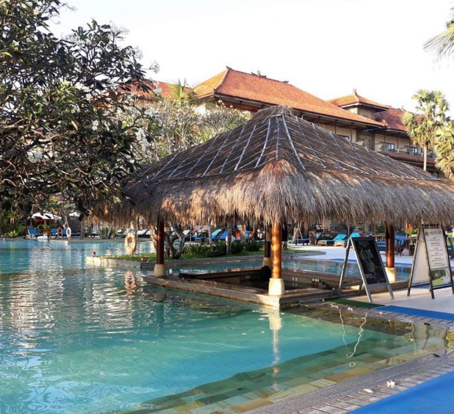 Peninsula Beach Resort ヌサドゥア エクステリア 写真